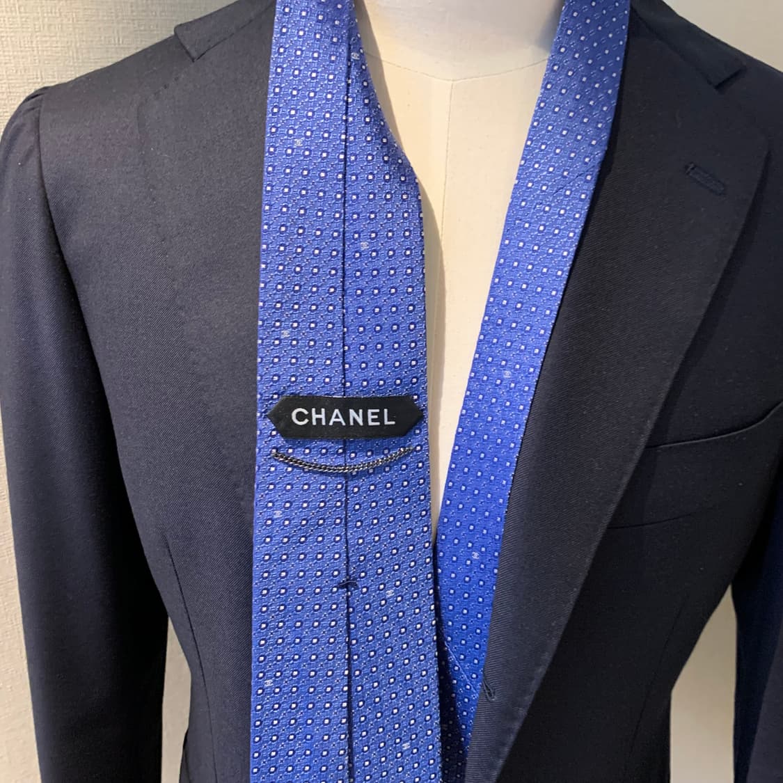 샤넬(CHANEL) 블루 패턴 실크 명품넥타이 최상급 A+ 8.5cm 상품이미지2