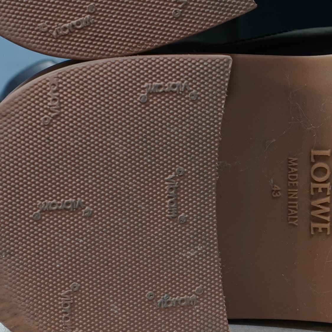 로에베 레더 첼시부츠 상품이미지8