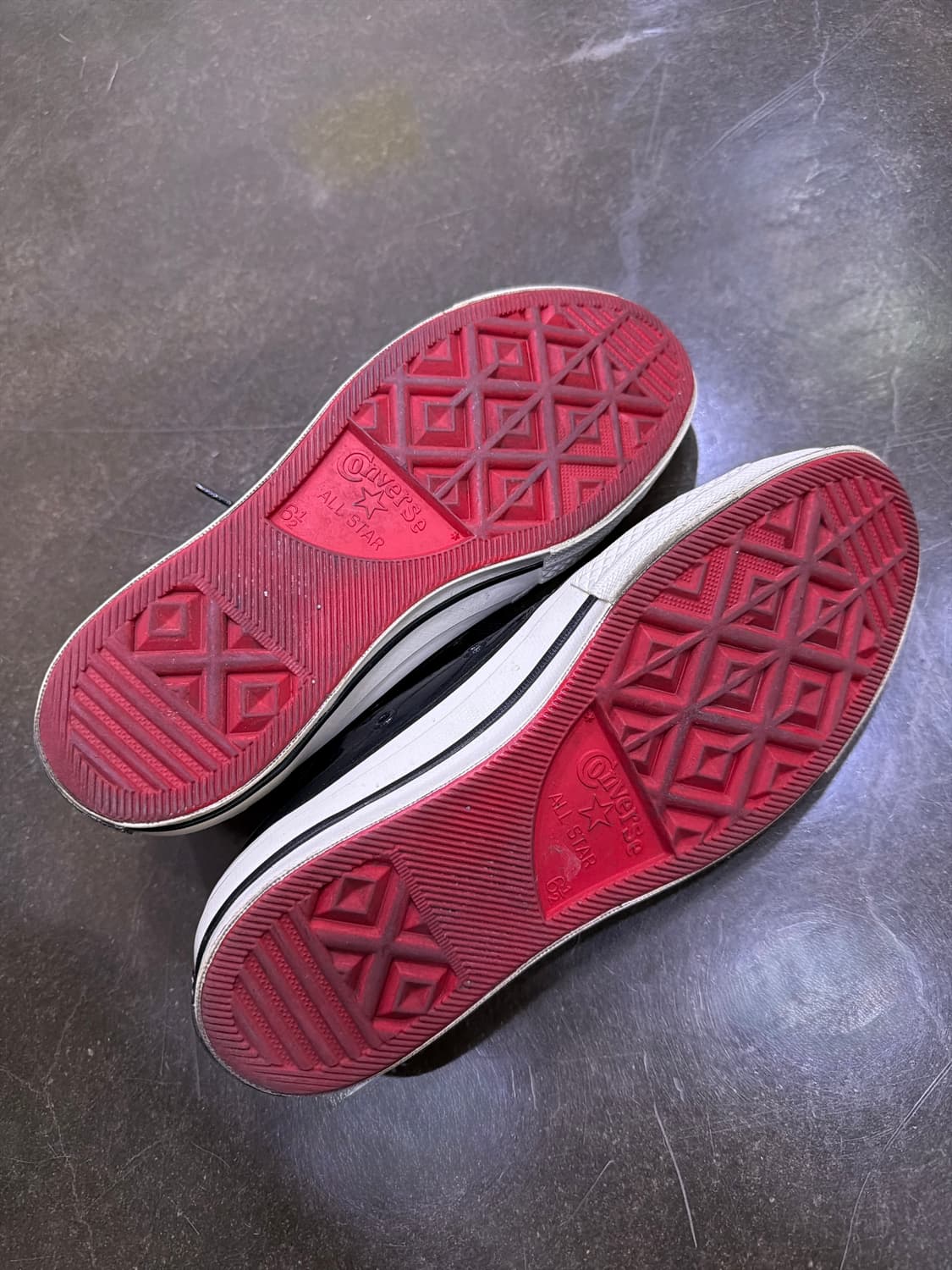 컨버스 올스타 척테일러 페이던트 유광 블랙 로우 스니커즈 250 상품이미지8