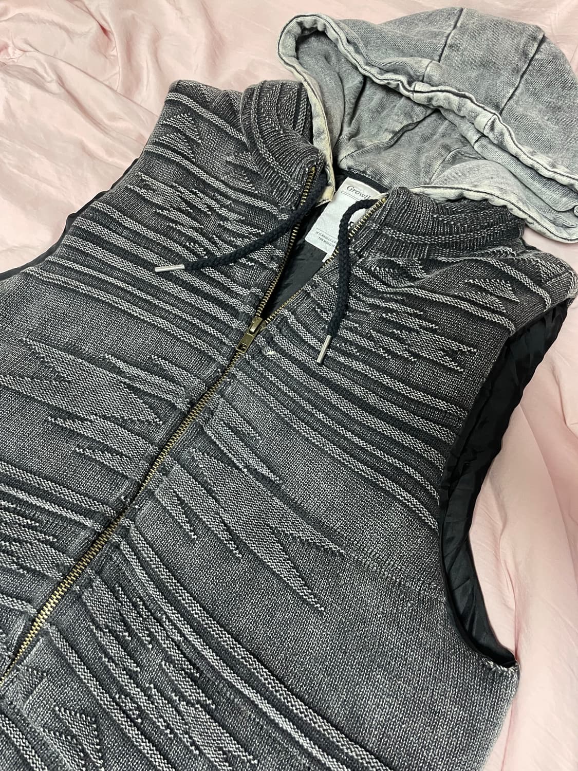 빈티지 패턴 패딩 조끼 상품이미지1