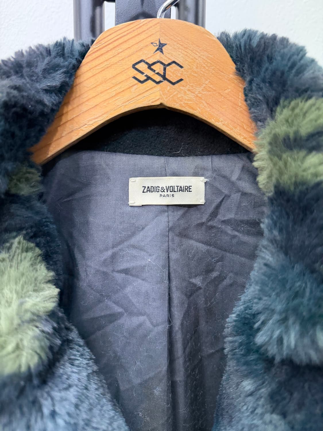 정품) 쟈딕앤볼테르 카모 퍼 자켓 S 상품이미지5