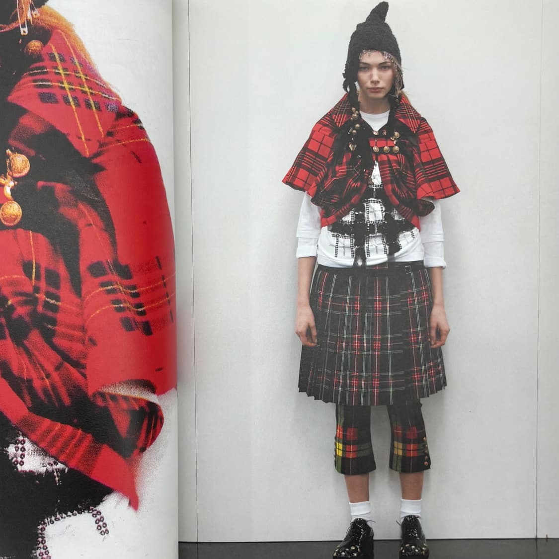 꼼데가르송 트리콧 룩북 11-12 AW 상품이미지4