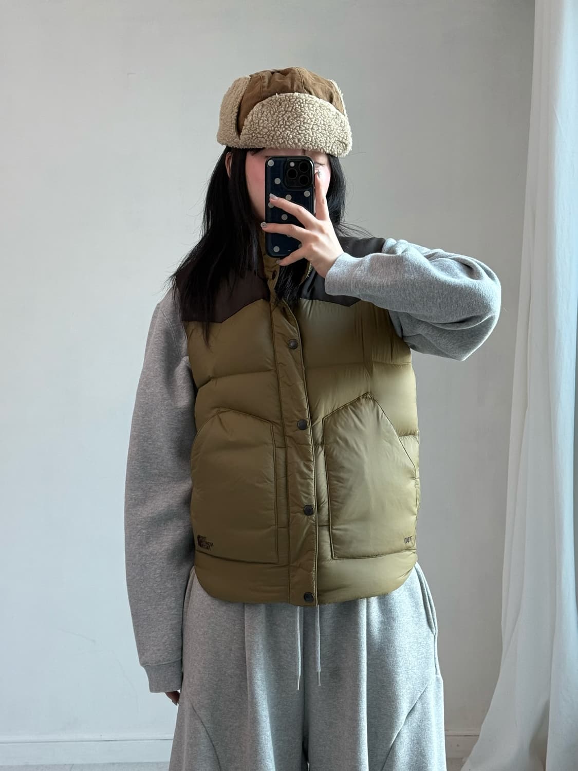 노스페이스 카키 브라운 조끼 패딩 상품이미지1