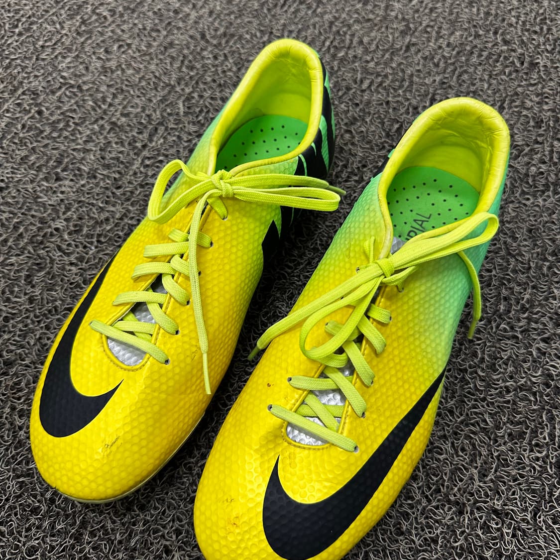 NIKE 나이키 머큐리얼 축구화 형광 265 상품이미지3