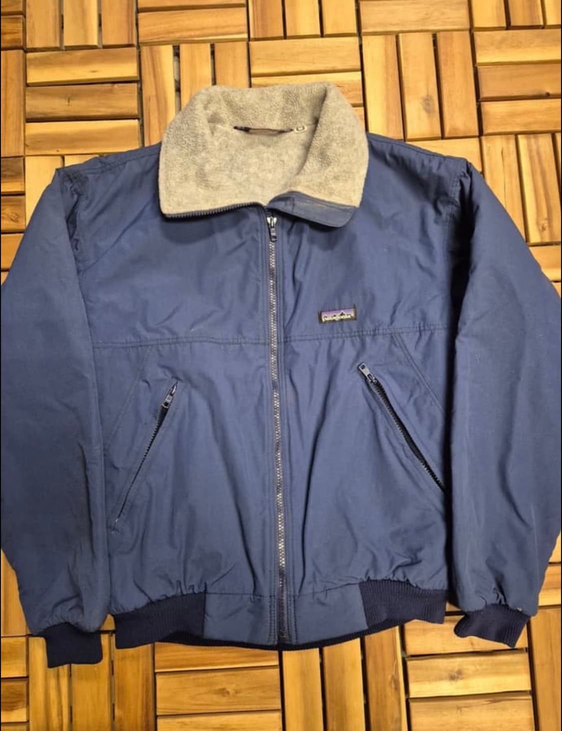 Patagonia 파타고니아 쉘드 신칠라 봄버 자켓 (navy) 상품이미지4