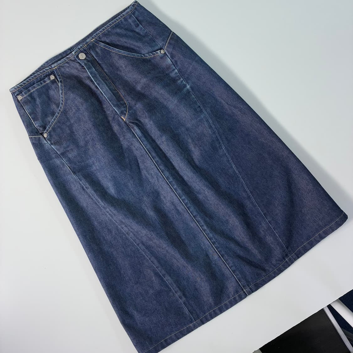 Levi's  리바이스 엔지니어드 데님 롱스커트 상품이미지3