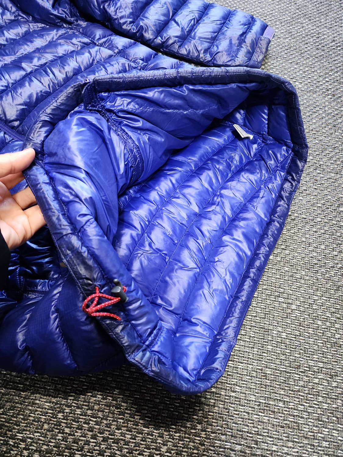 노스페이스 경량 패딩 100 L사이즈  상품이미지10