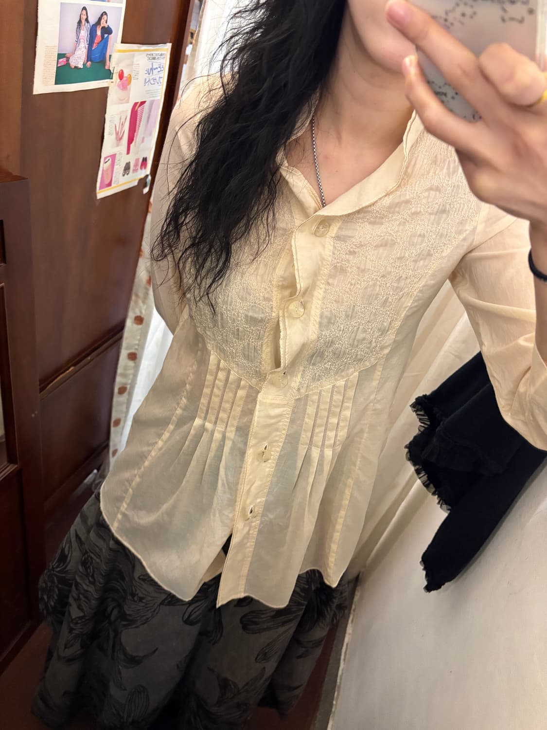 jpn vintage ivory ruffle blouse 상품이미지2