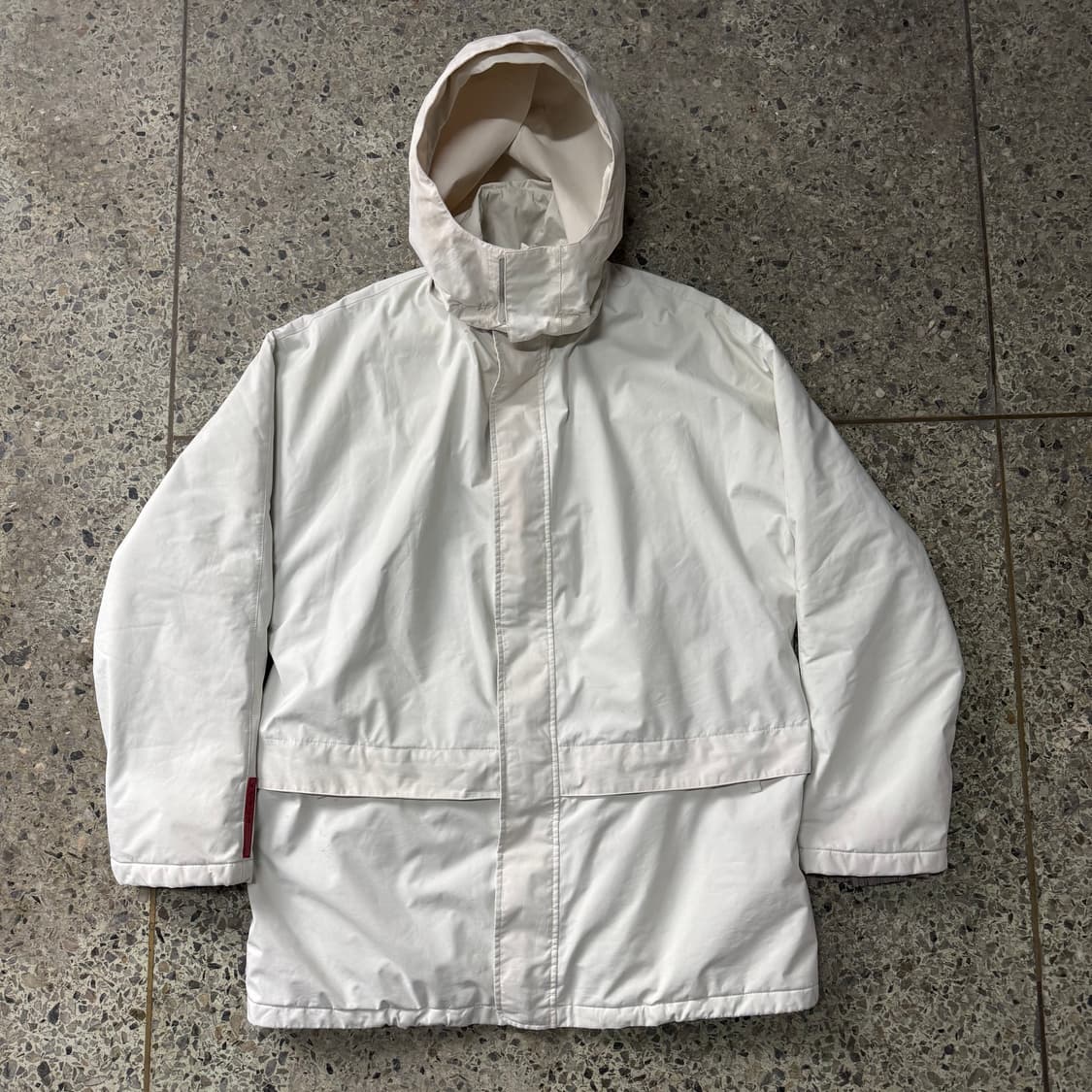 [L~XL] Prada Sport SGV7A 고어텍스 자켓 상품이미지1