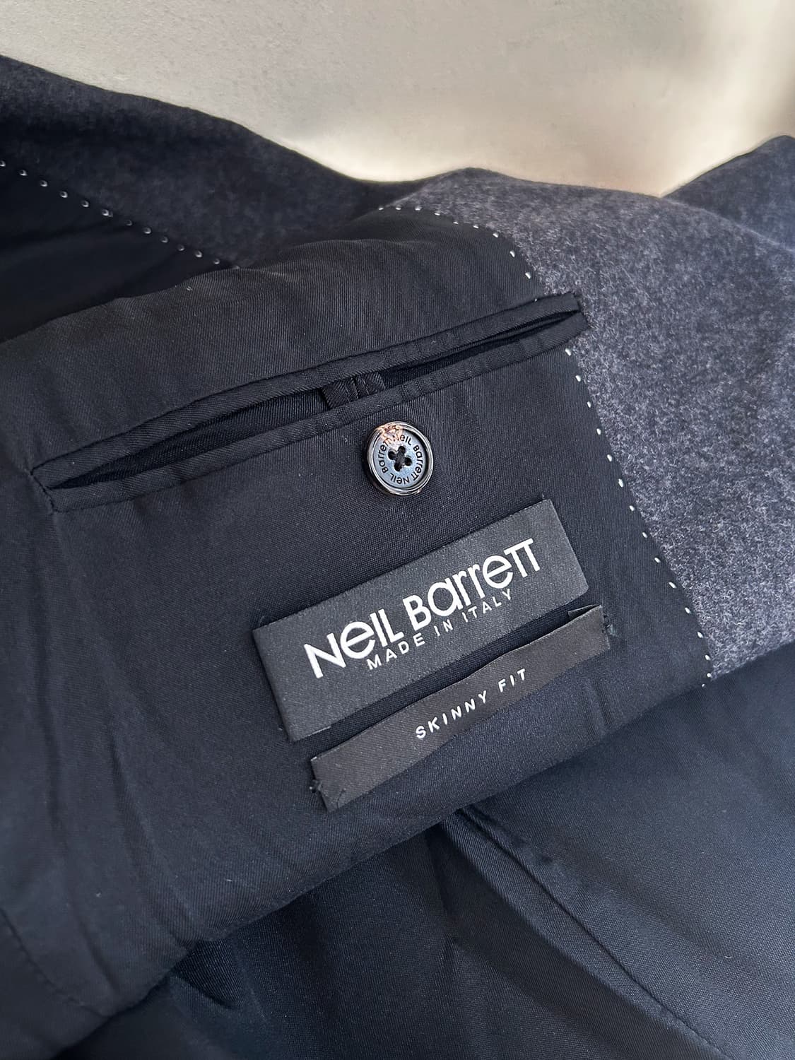 Neil Barrett 상품이미지9