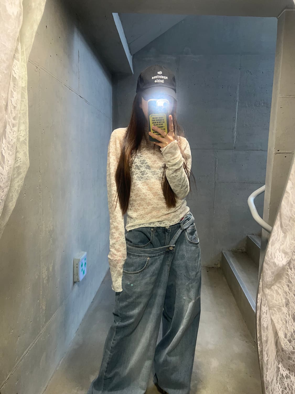 (유일매물) 미스테리어스호텔 레이스탑 아이보리 상품이미지2