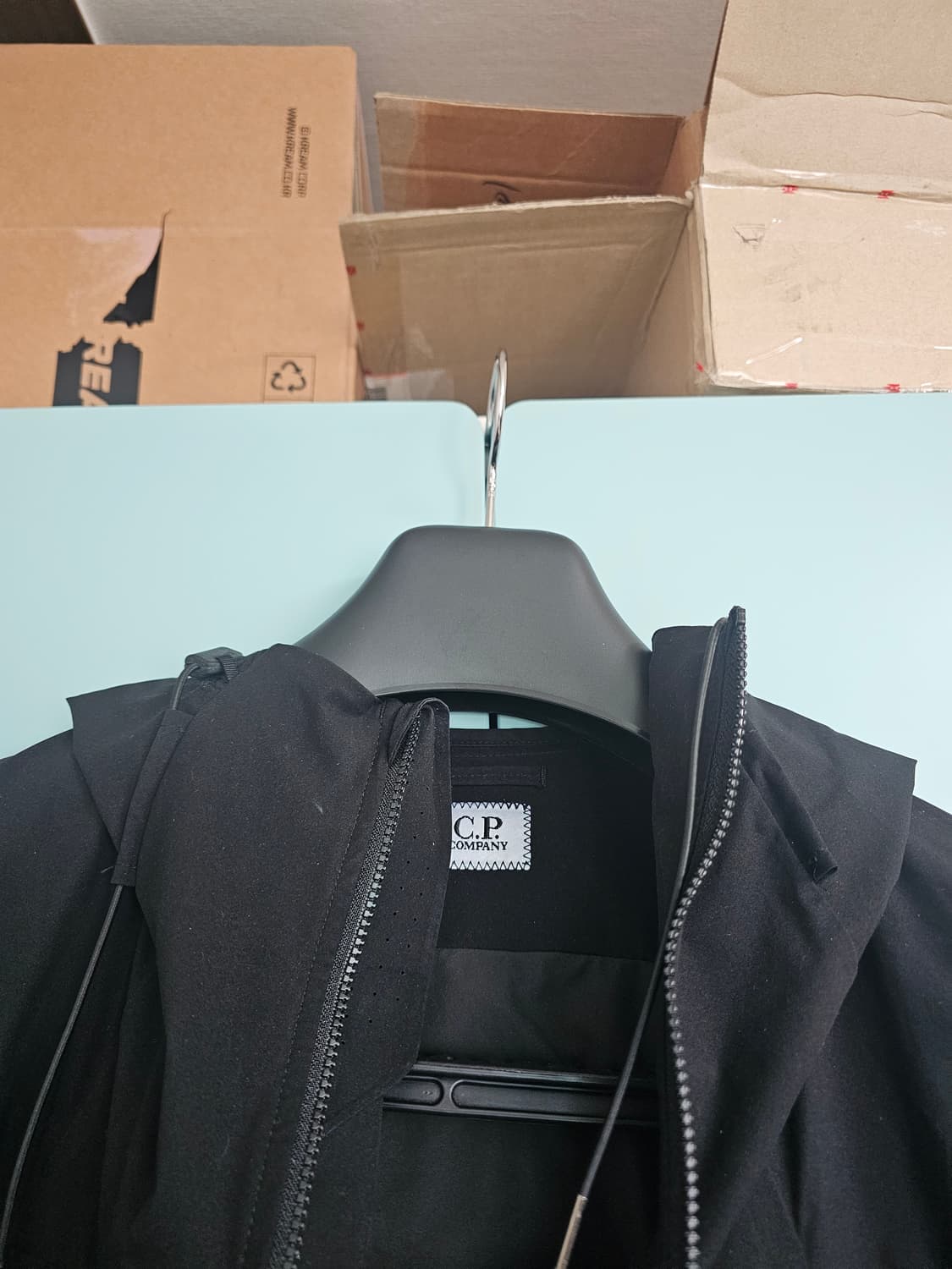 cp컴퍼니 가장 잘나가는 모델 프로텍 씨피컴퍼니 후드 렌즈 자켓 팔아요 상품이미지8