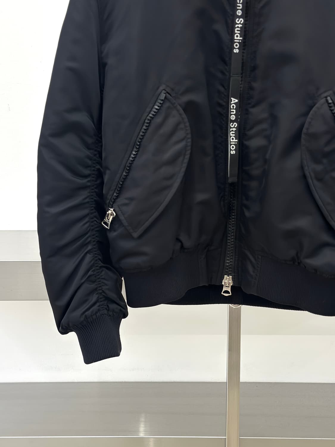 아크네스튜디오 CLEA 봄버 자켓  상품이미지5