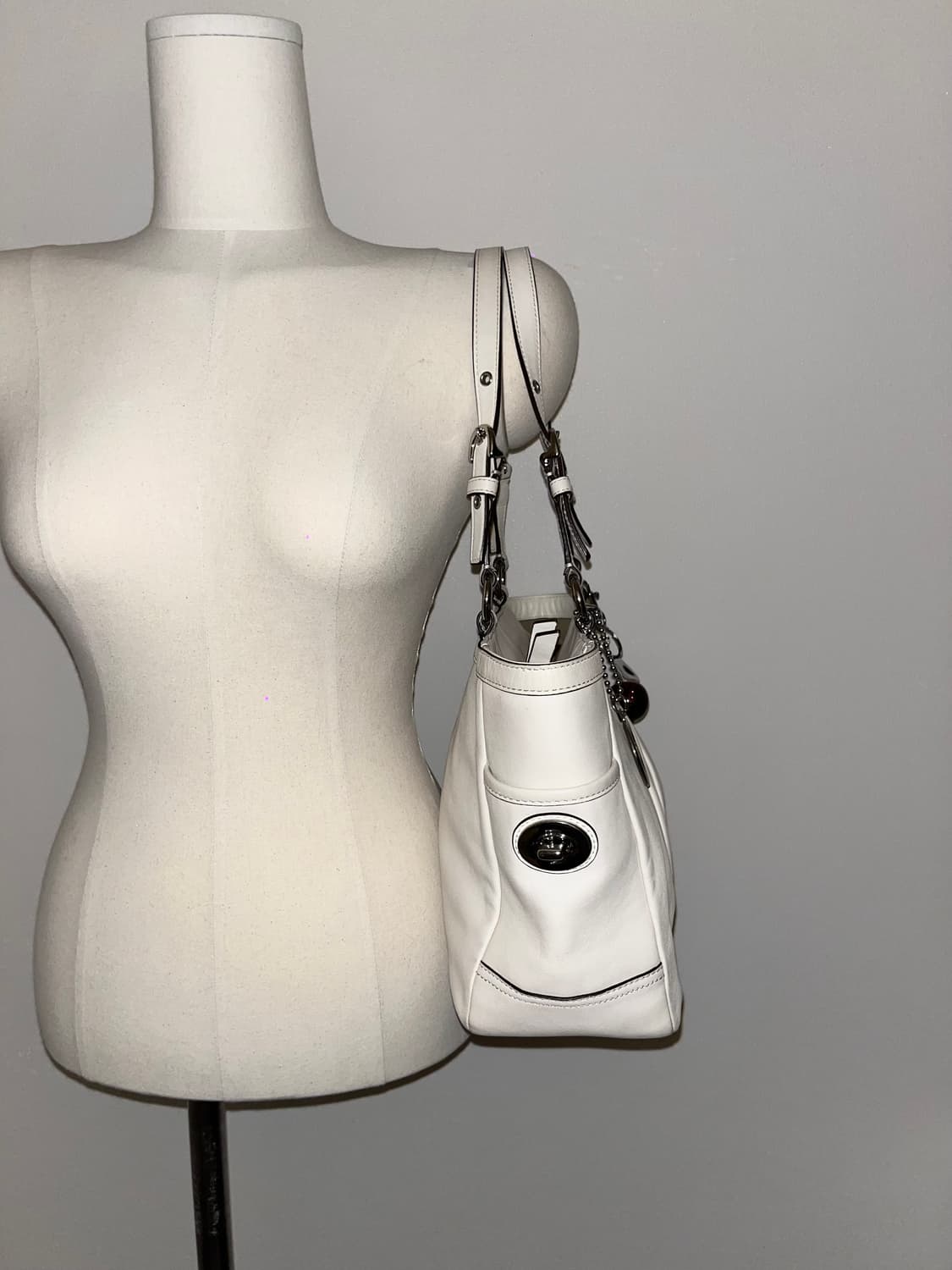 Coach white basic shoulder bag 상품이미지6