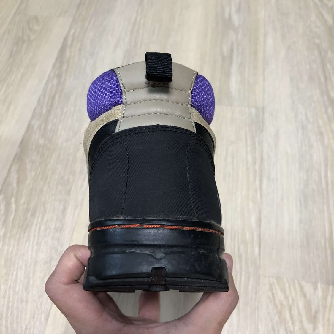 (260) 00's 나이키 NIKE ACG 파이로 클라스트 미드 베이지 상품이미지5