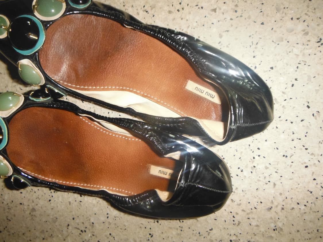 Miu miu motif flat shoes 상품이미지3