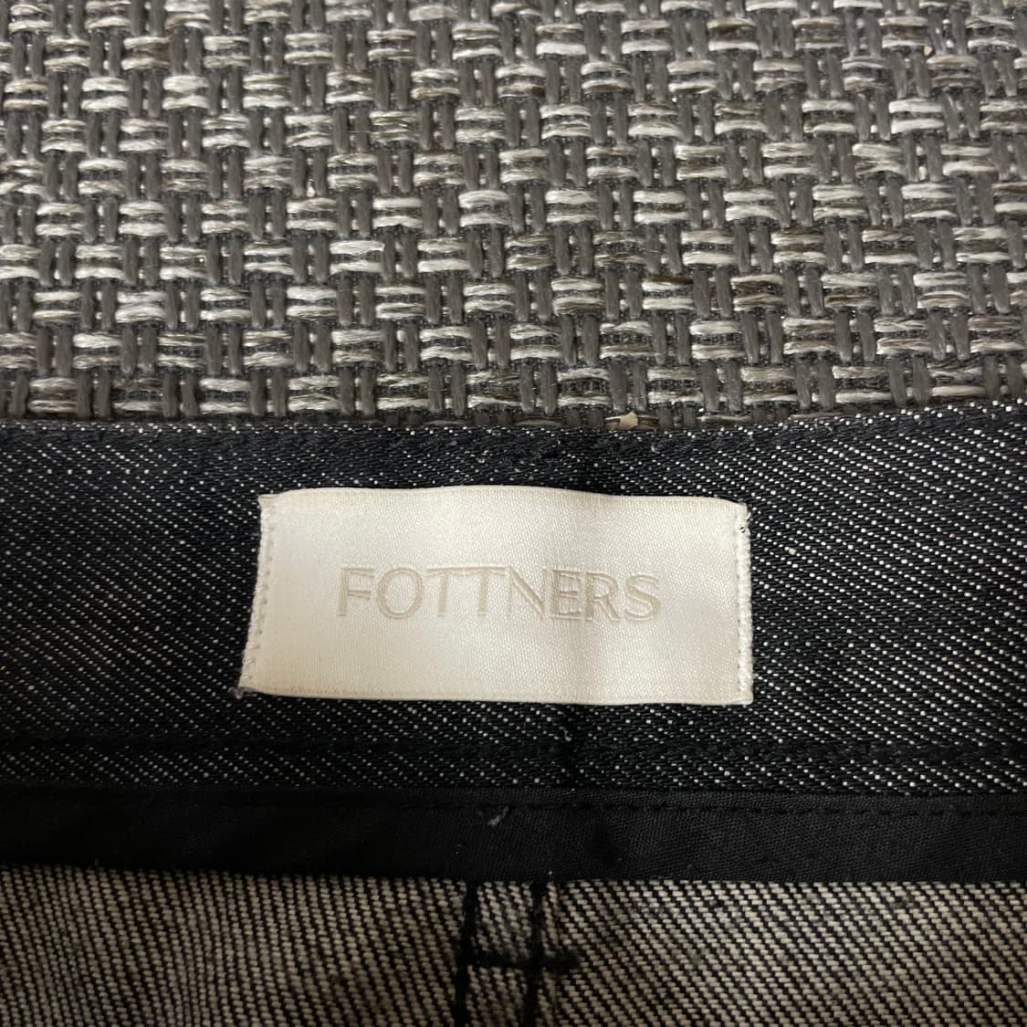 (33) 포트너스 흑청 핀턱 와이드 데님 팬츠 상품이미지3