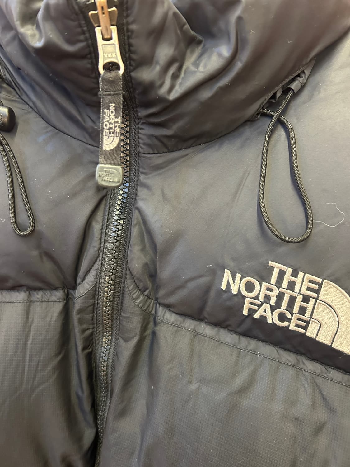 노스페이스 블랙 다운 패딩 상품이미지4