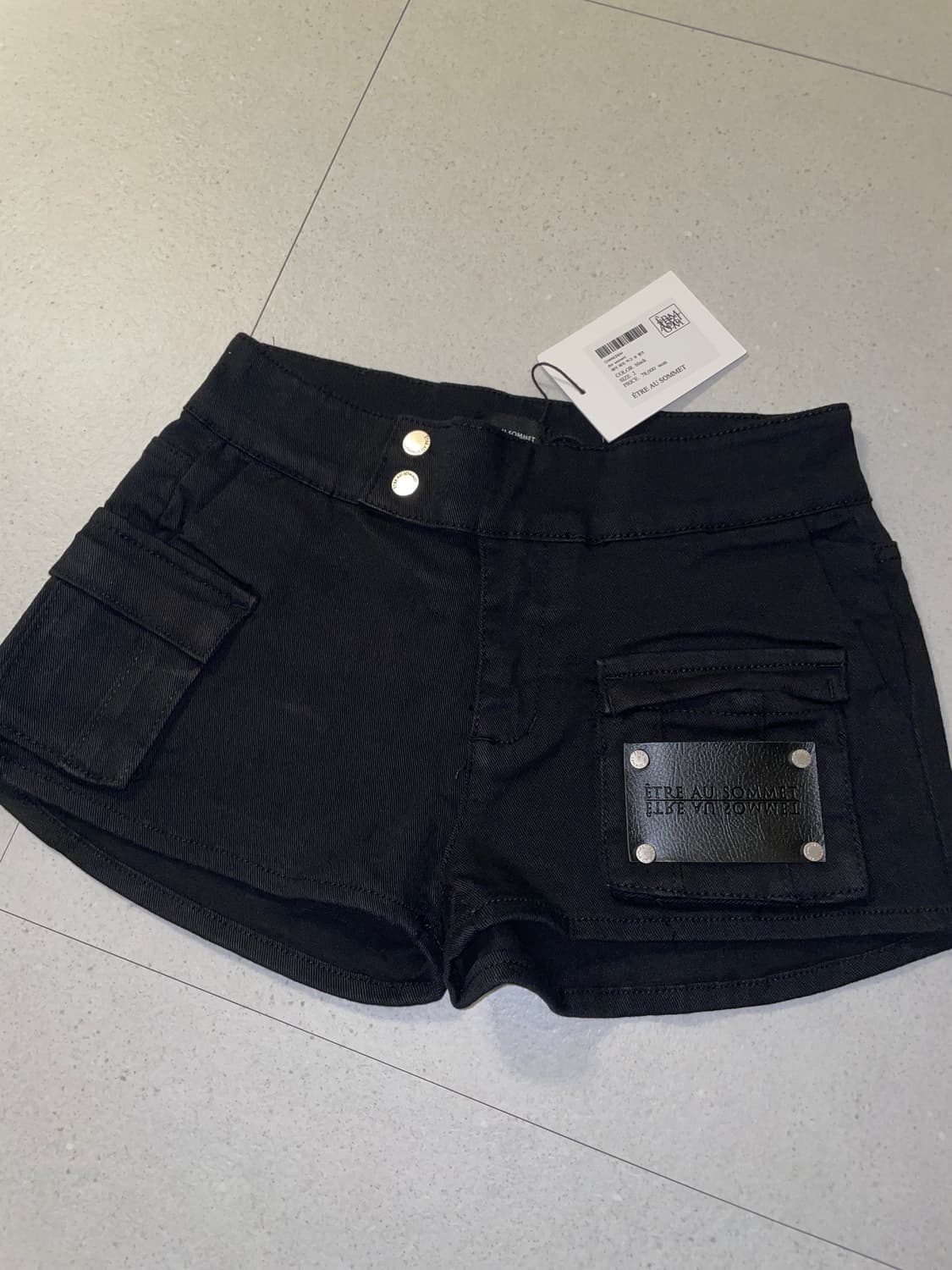 에트오소메 레더 패치 카고 쇼츠 블랙 2사이즈 상품이미지6