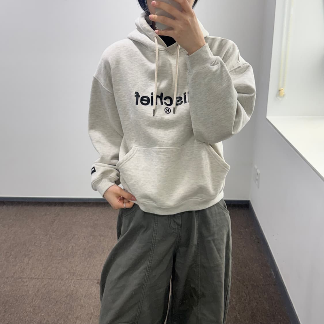 Mischief 미스치프 블랙로고 아이보리 멜란지 후드티  상품이미지1