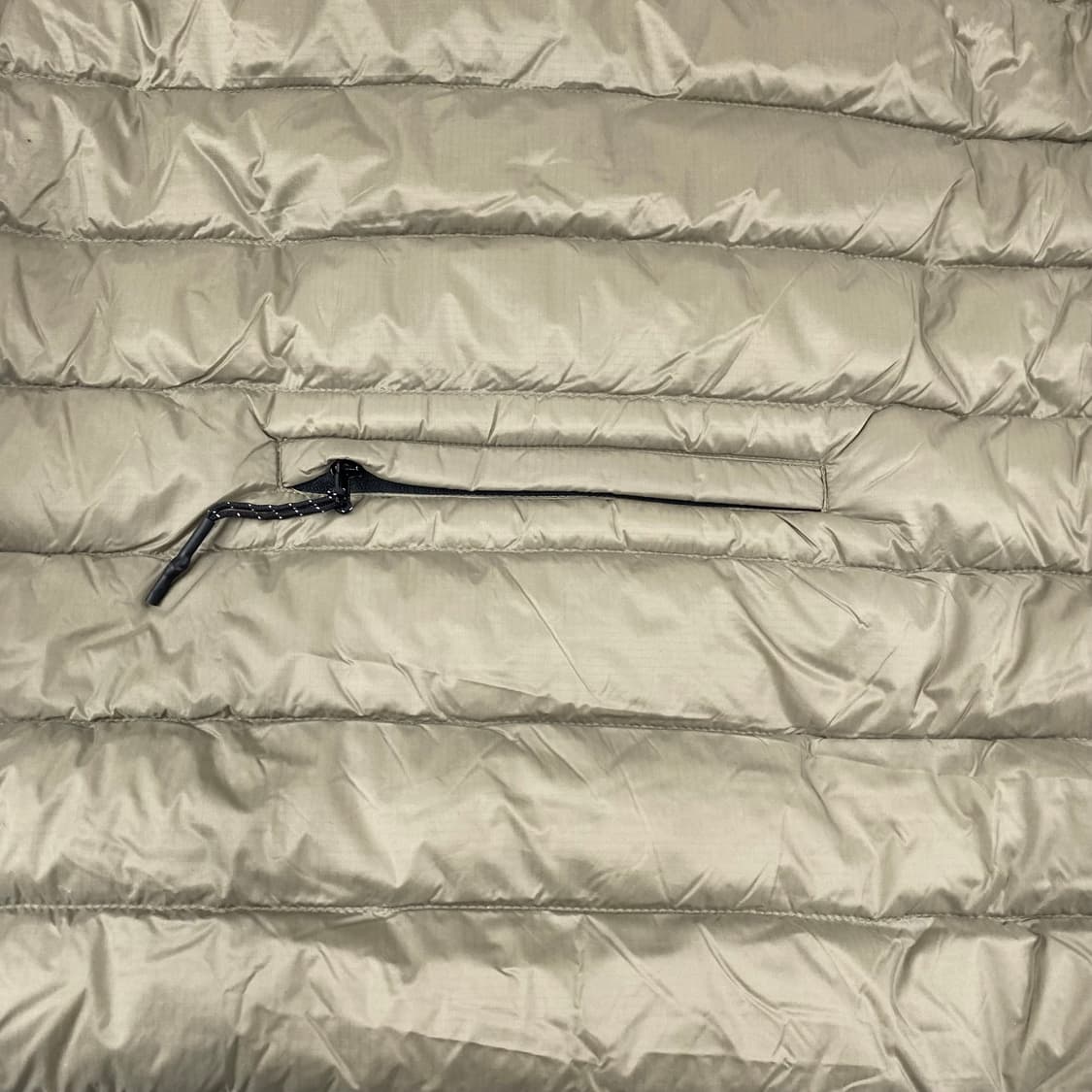 페치선데이 카키 폴리시 구스 다운 아노락 (110) 상품이미지6