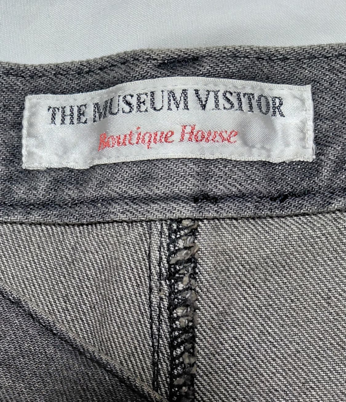 [L] 더 뮤지엄 비지터 플라워 아트워크 더블니 카펜터 데님 팬츠 상품이미지5