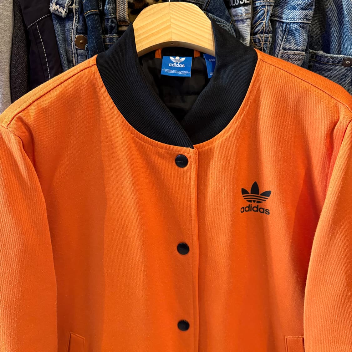 아디다스 봄버 자켓 상품이미지4