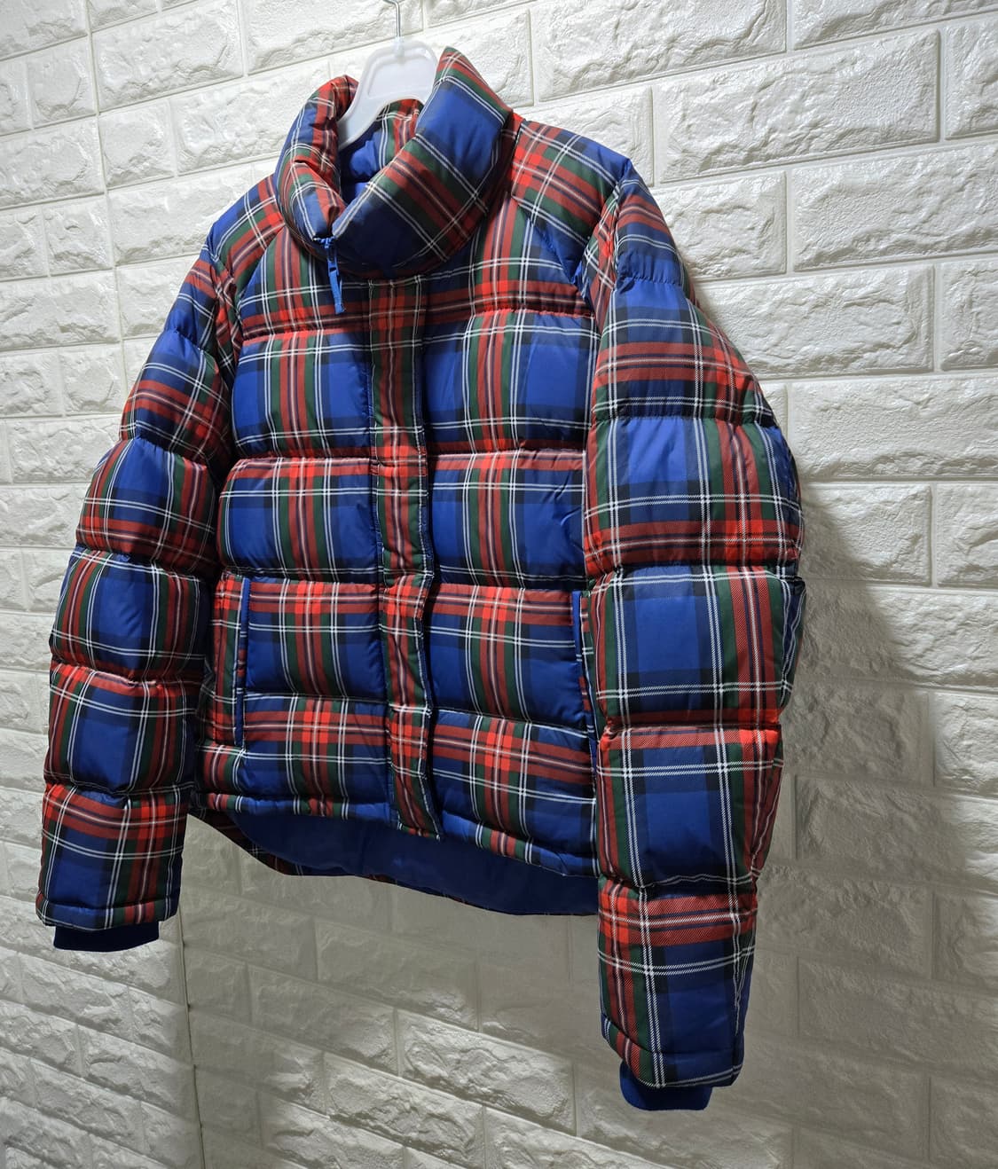 유니클로 x JW앤더슨 체크 다운 숏패딩 L 상품이미지5