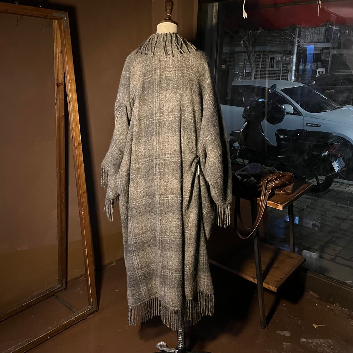 ISSEY MIYAKE Permanente 알파카 울 판초 코트 상품이미지4