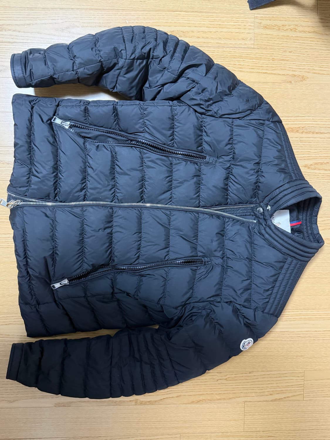 몽클레어 아미오 4사이즈 상품이미지1