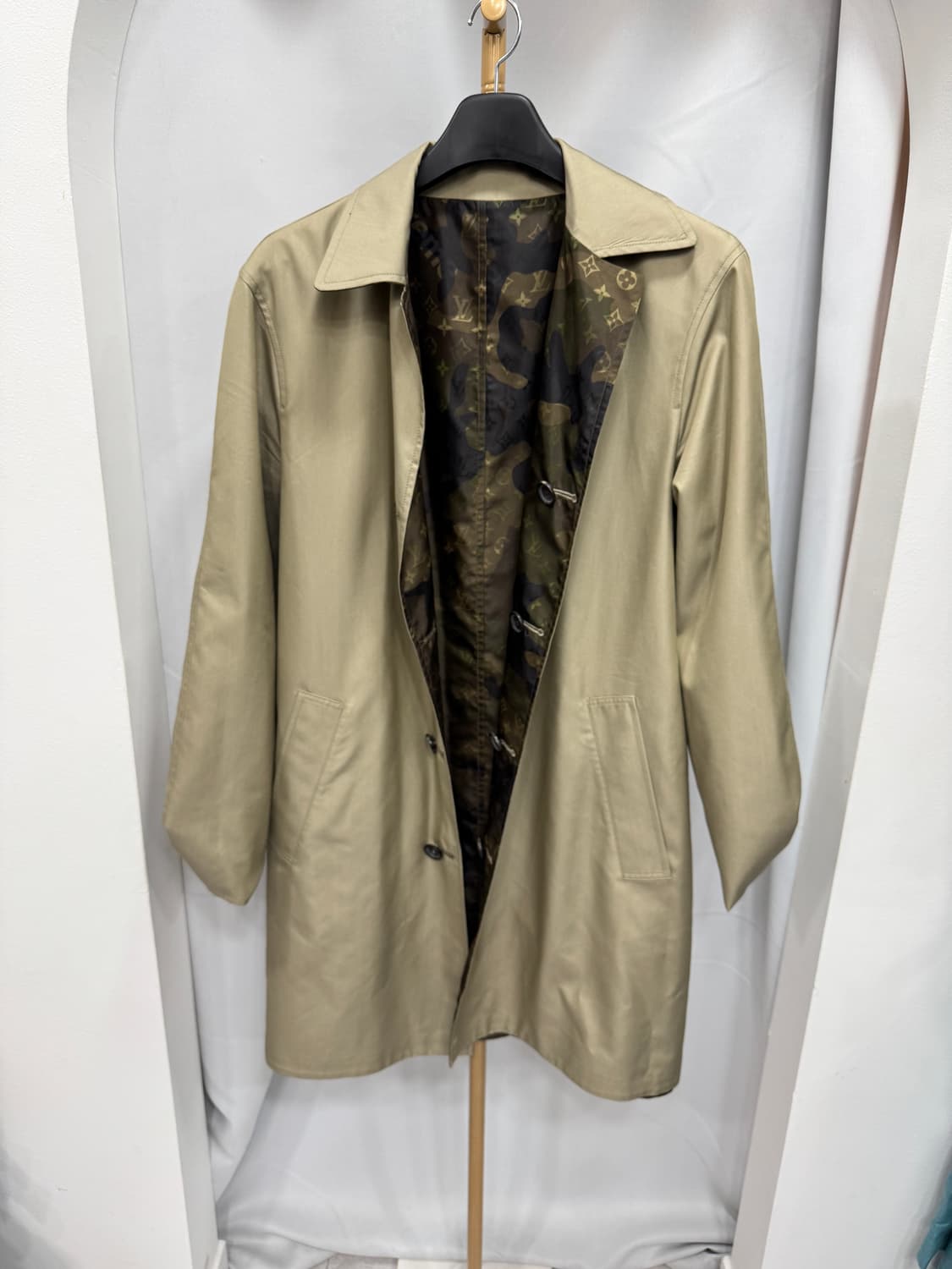 루이비통 슈프림 모노그램 리버서블 코트 자켓 48사이즈 상품이미지2