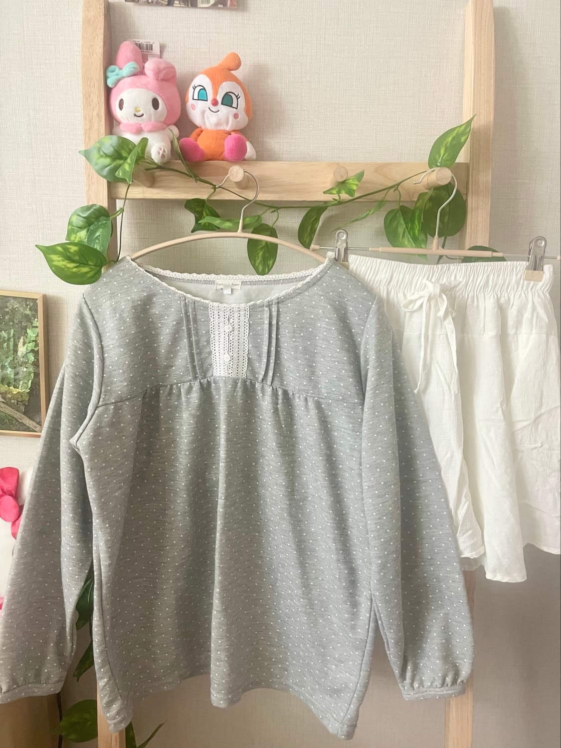 모리걸 빈티지 그레이 도트 레이스 블라우스 🤍🩶🎀 상품이미지1