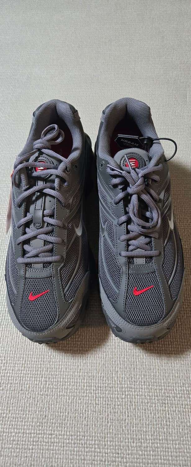 나이키 샥스 라이드2 그레이/레드 285사이즈  상품이미지2