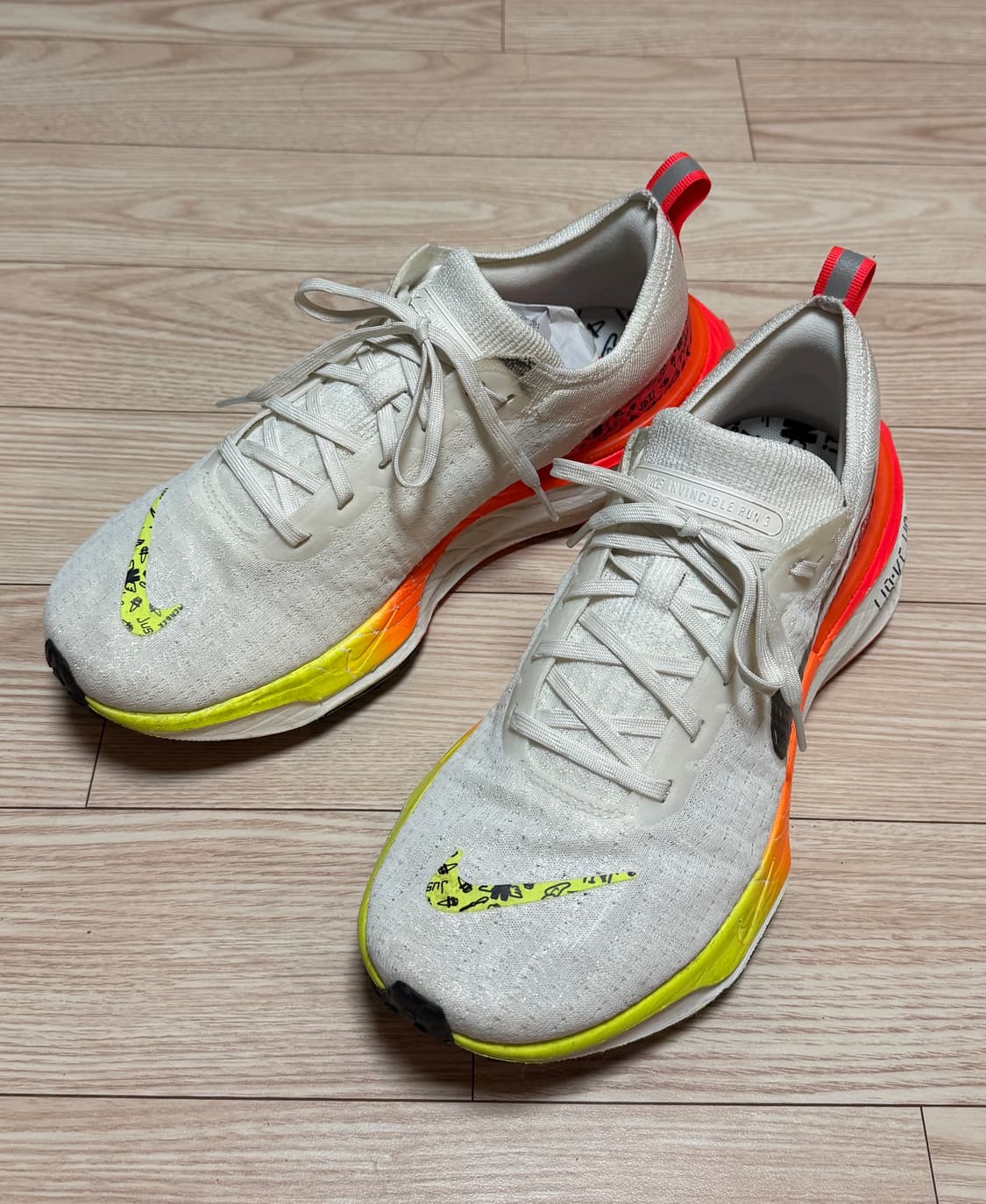 나이키 줌X 인빈서블 3 플라이니트 로드 러닝화 270사이즈 상품이미지2