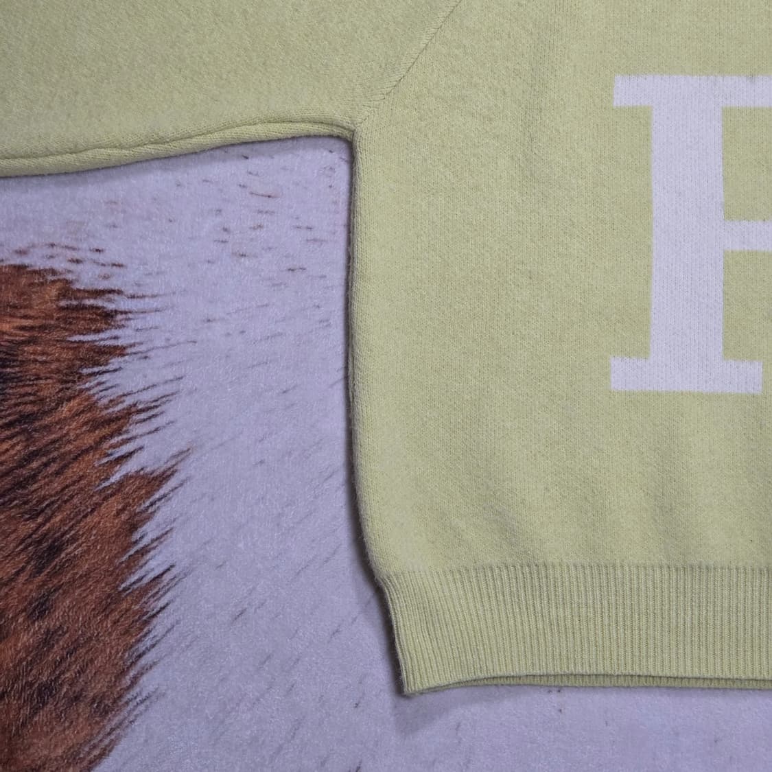 P레터링 레몬 옐로우 라운드 니트 상품이미지3