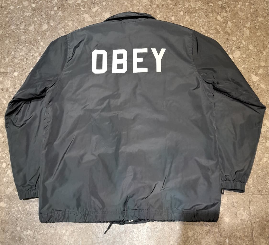 💥오베이 퀄팅 코치자켓 네이비 (L)
 상품이미지2