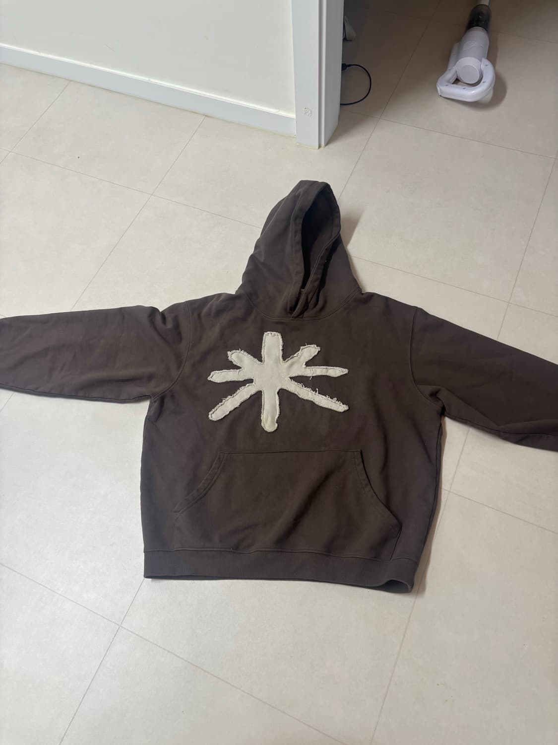 더콜디스트모먼트 후드 상품이미지1