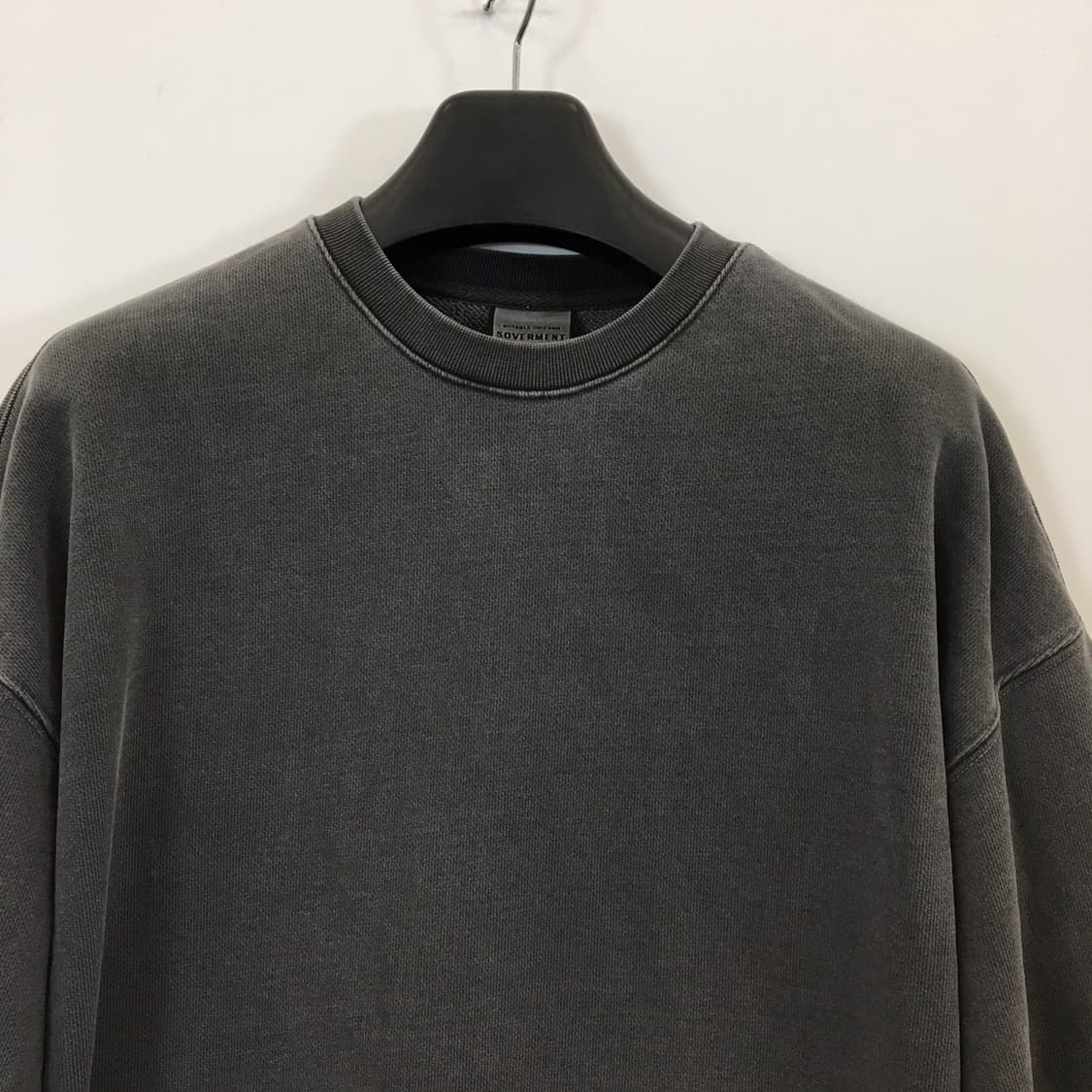 SOVERMENT 소버먼트 피그먼트 맨투맨 M 오버  상품이미지2