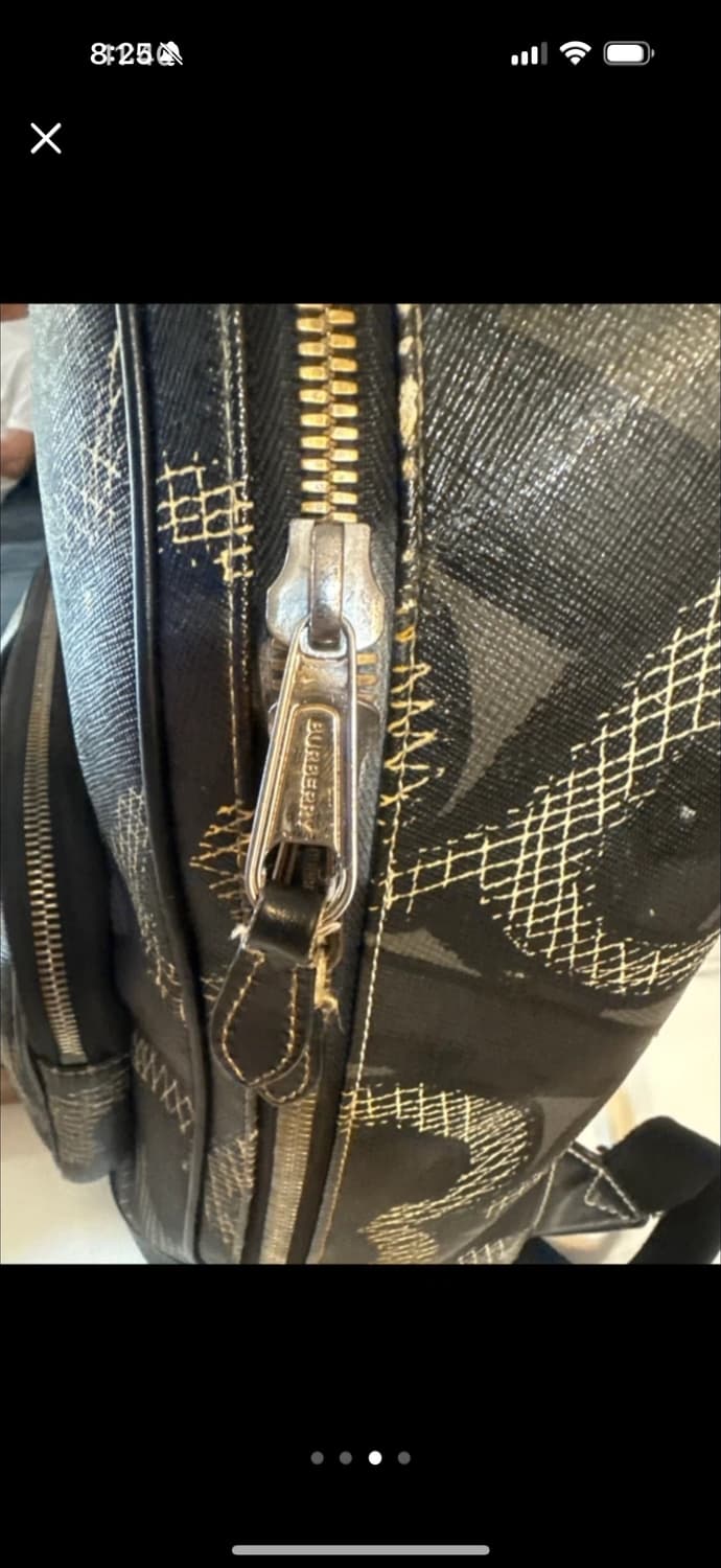 버버리블랙 프린트로고 백팩 상품이미지3