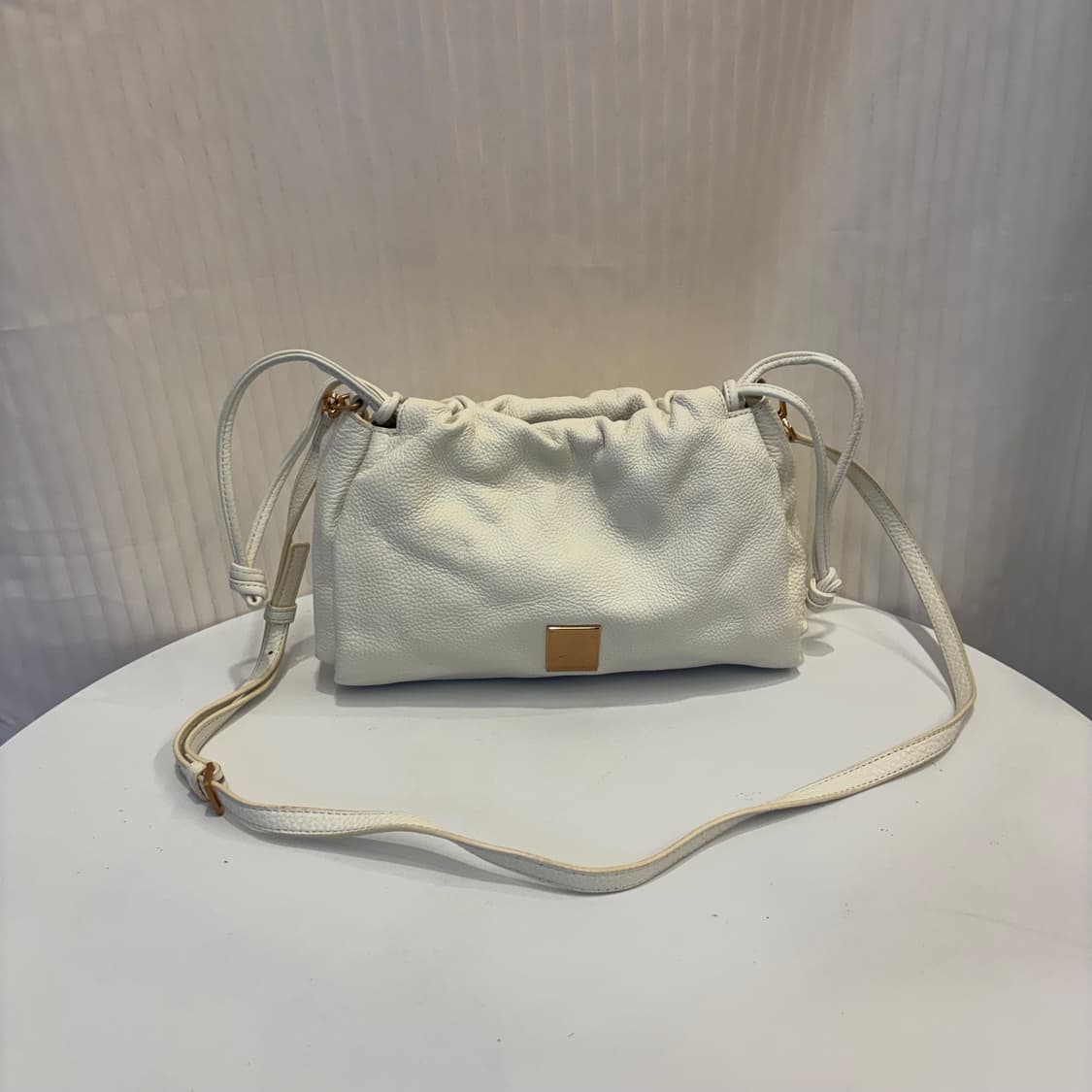 정품 쿠론 복조리 크로스백     상품이미지1