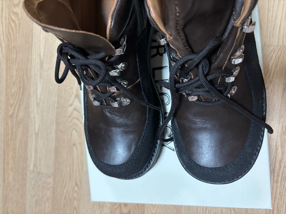 아워레가시 퀘스트 부츠 42사이즈 팝니다 상품이미지3