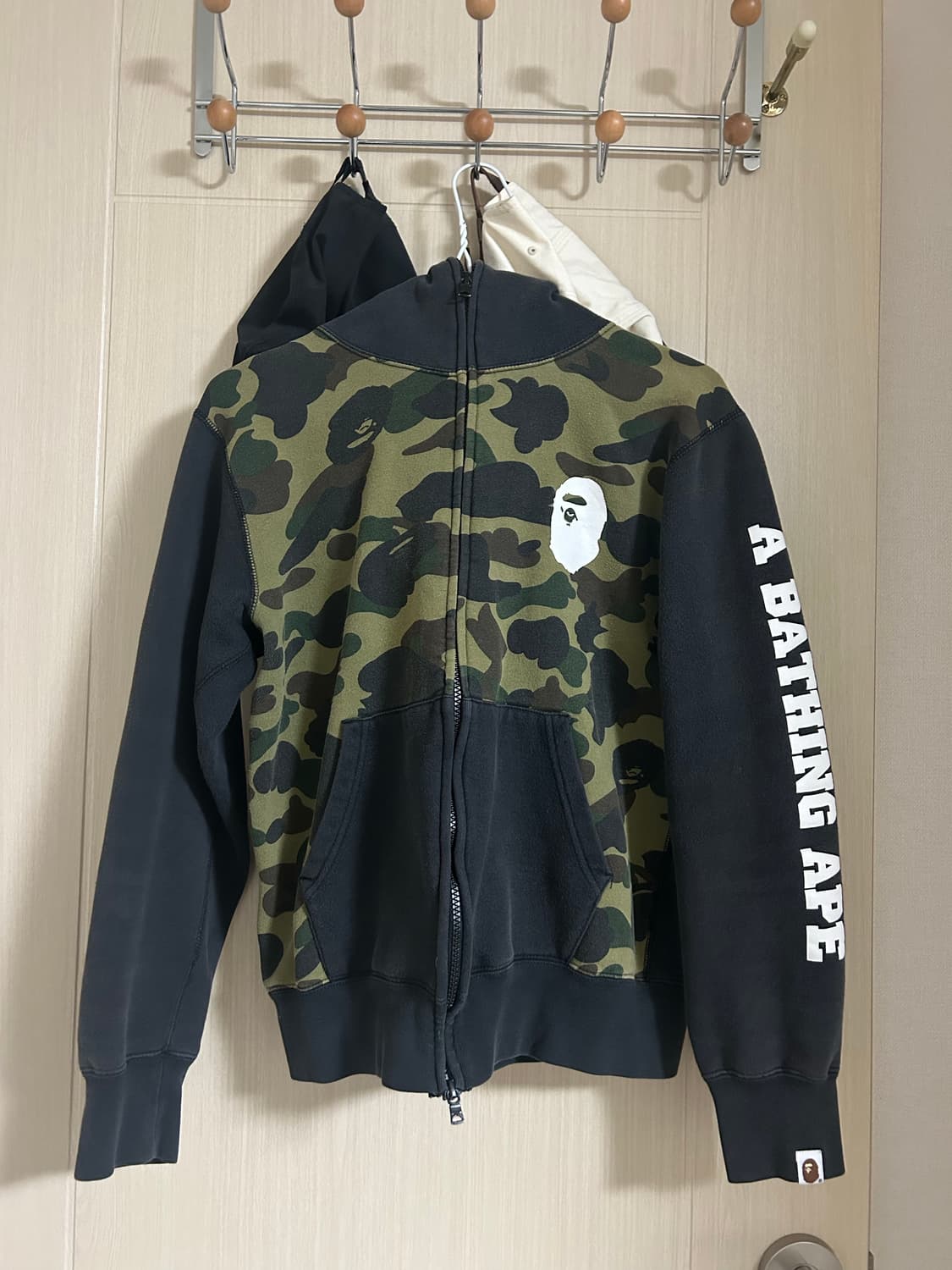 aape 베이프 후드집업 상품이미지1