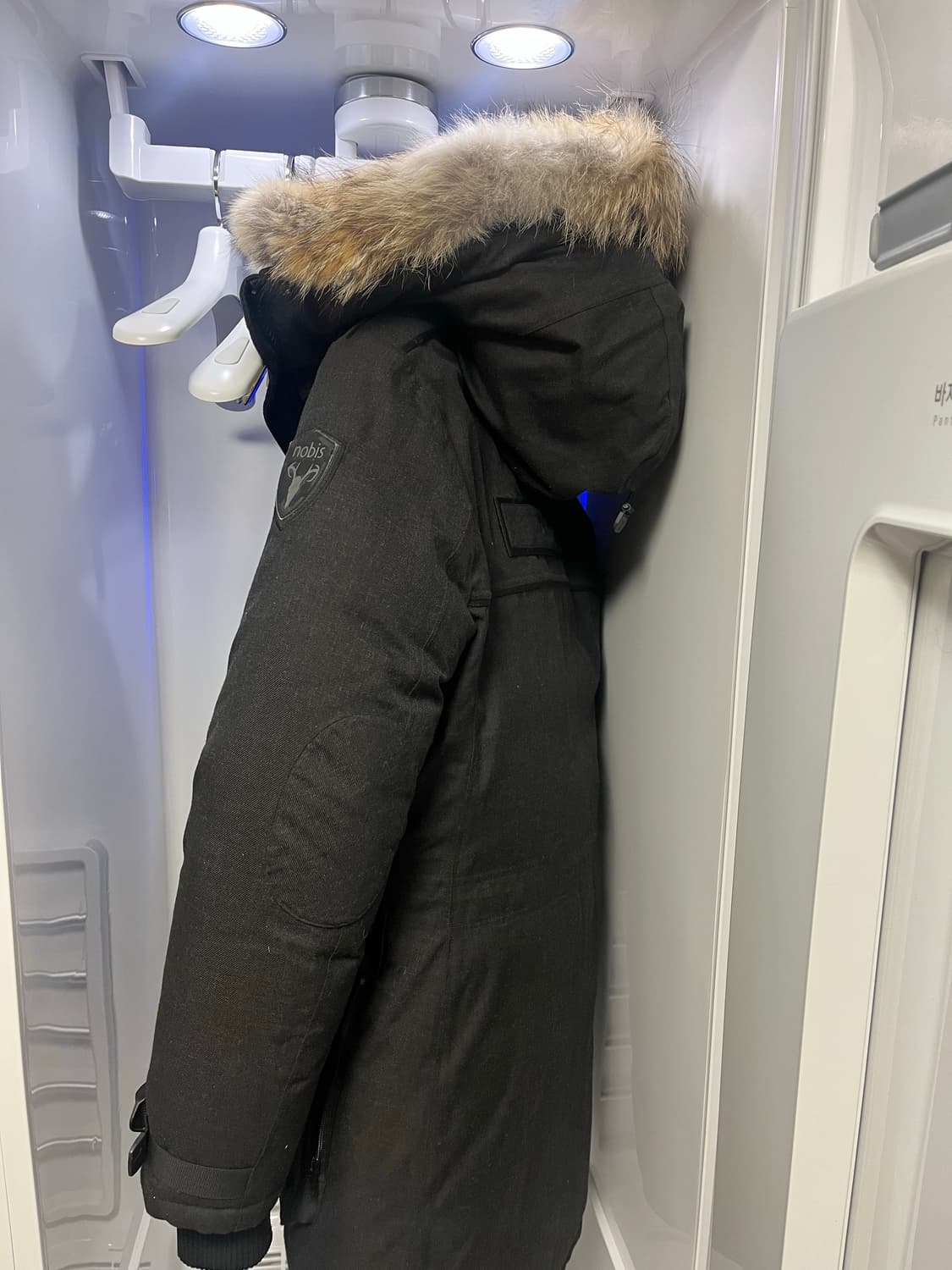 노비스 패딩 판매합니다. 상품이미지8