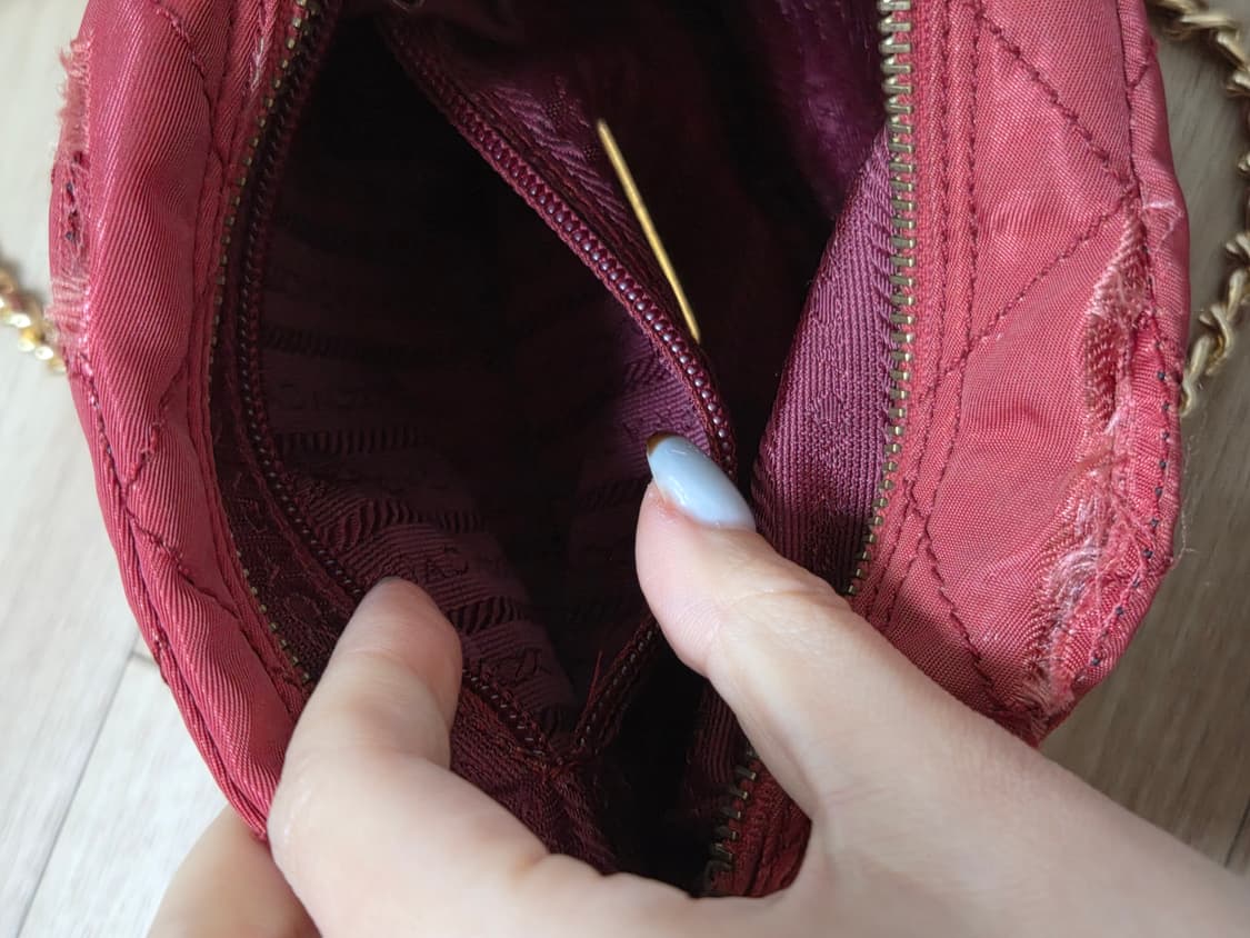 프라다 레드 나일론 퀼팅 체인 미니백(정품 빈티지) 상품이미지7