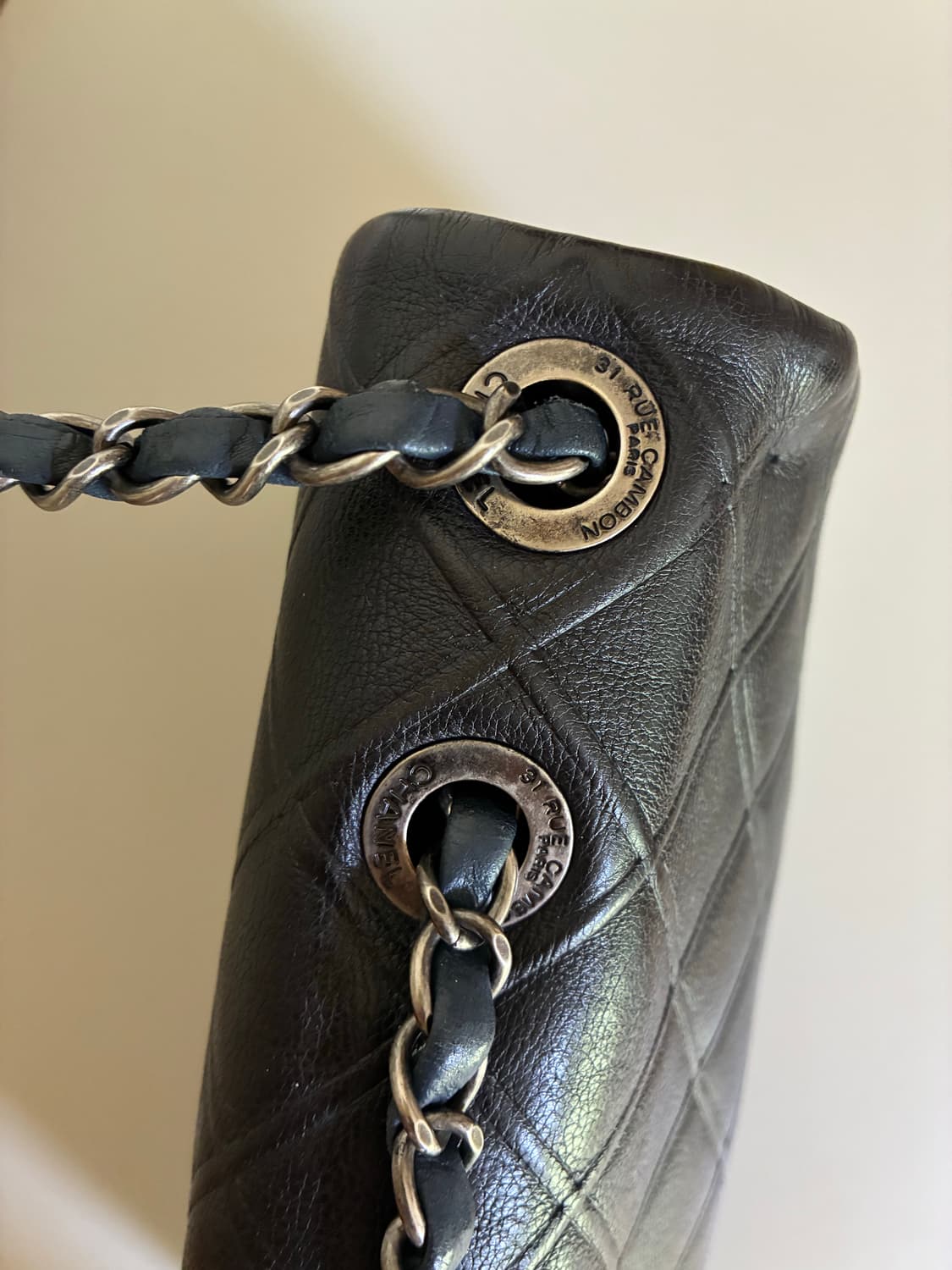 샤넬 클래식 플랩백 블랙 블루 램스킨 은장 상품이미지9