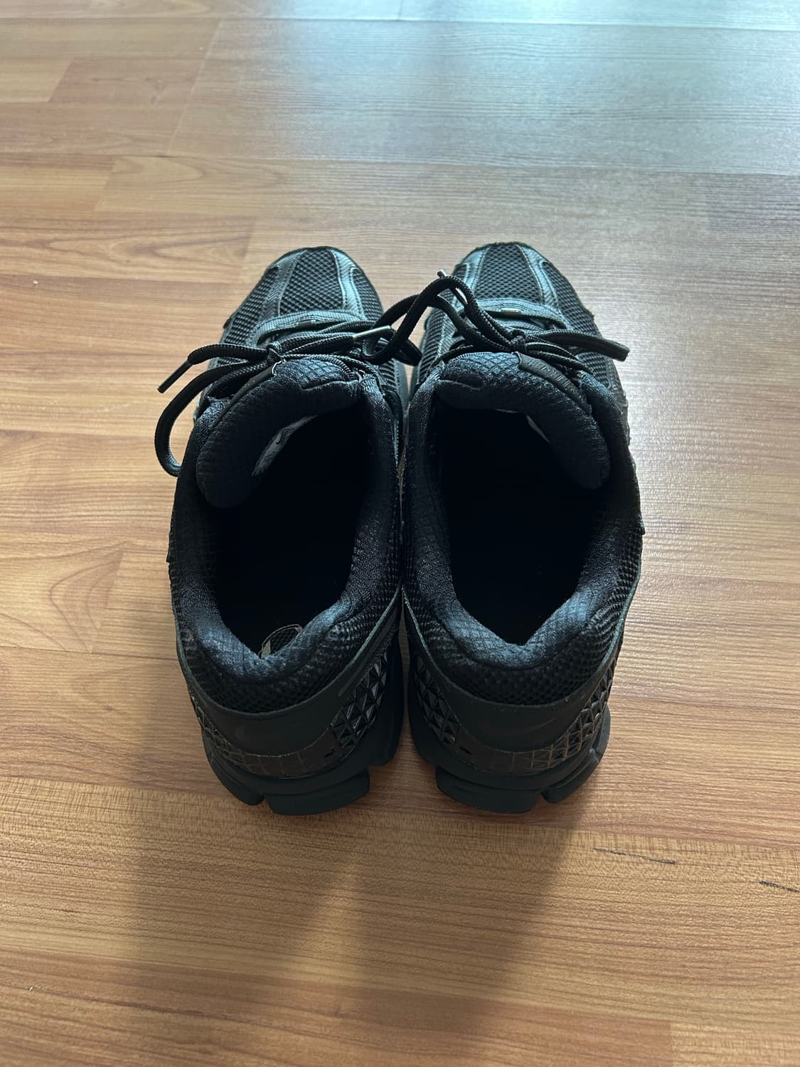 나이키 줌 보메로 5 275 상품이미지3
