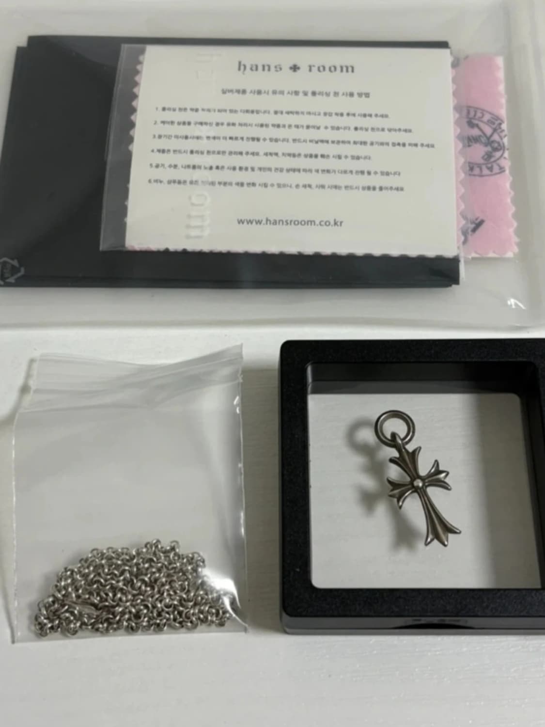 [한스룸 정품]크롬하츠 타이니 크로스 목걸이 상품이미지1