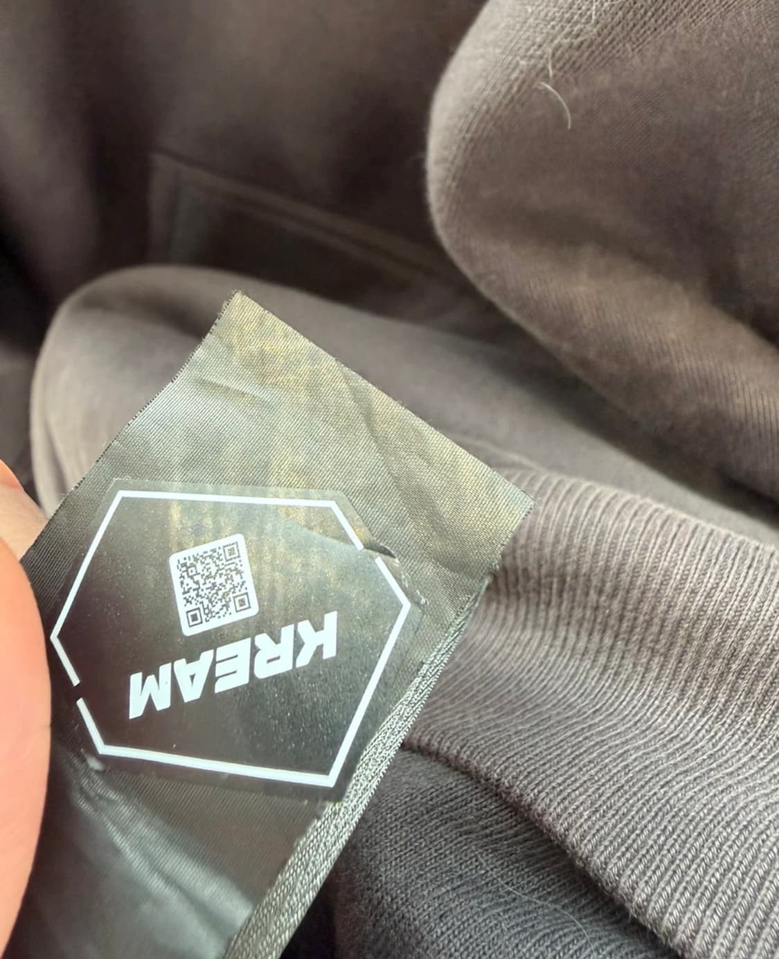 이지 갭 발렌시아가 도브 슈렁큰 후드 블랙 상품이미지5