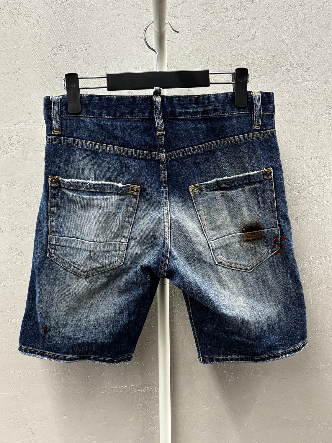 디스퀘어드 데님 반바지 데미지 페인트 워싱 46 상품이미지6