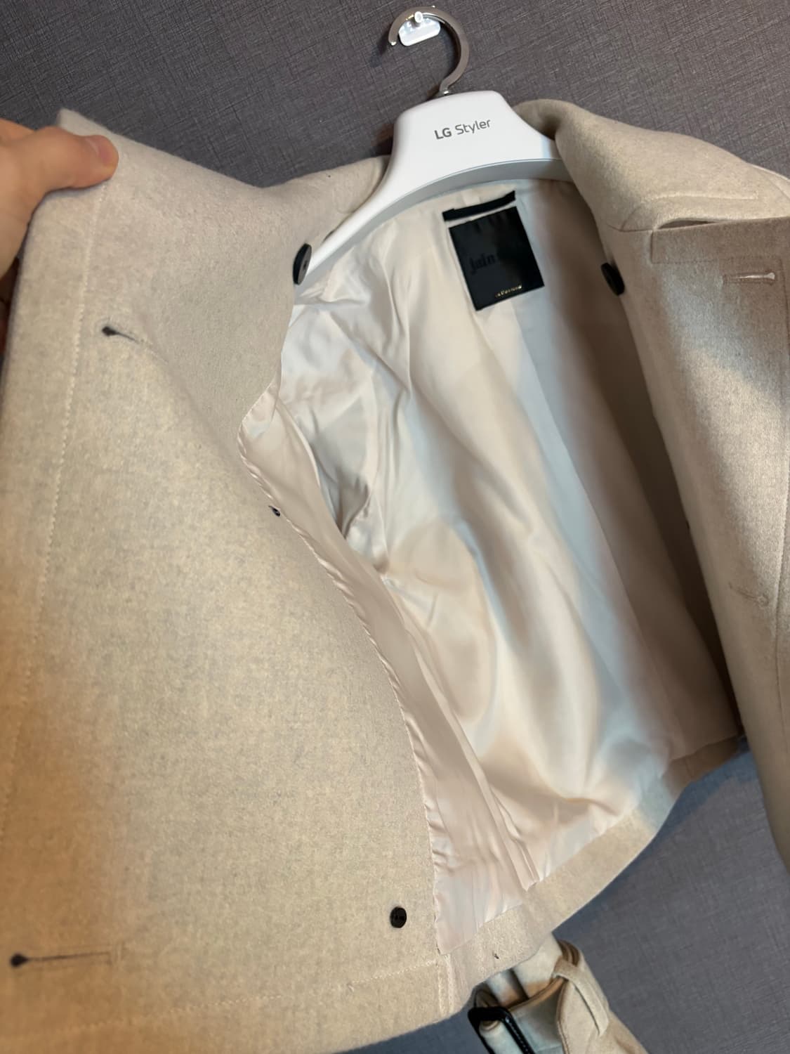 Jain Song 아이보리 더블 버튼 숏 코트 상품이미지4